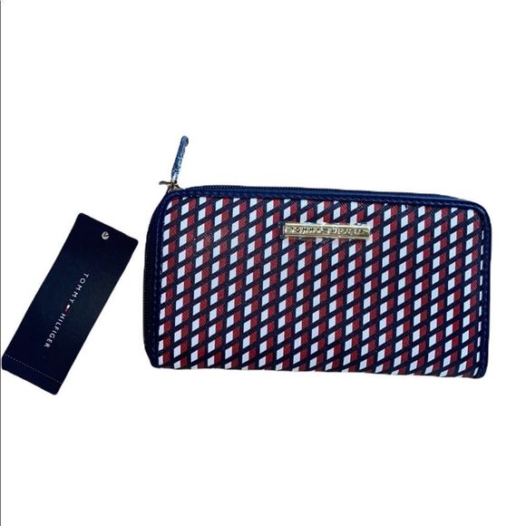 Tommy Hilfiger Handbags - Tommy Hilfiger Wallet